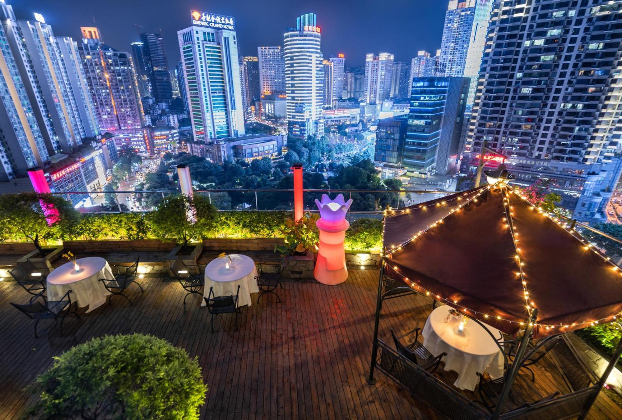 重庆江北观音桥高悦酒店地铁站店 Exterior photo